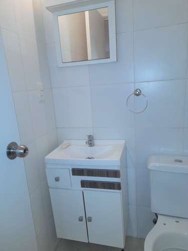 Vendo Casa Tipo Monoambiente Reciclado En La Blanqueada