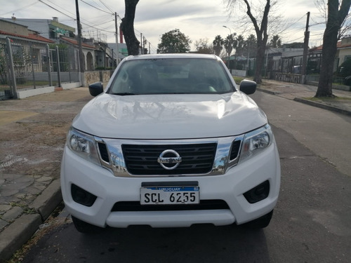 Nissan Np300 Frontier 2.5 Se Doble Cabina