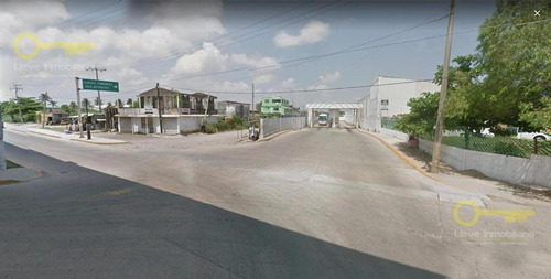 Imagen 2 de 4 de Terreno Comercial En Carretera Tansistmica, Col. Villas Del Sur