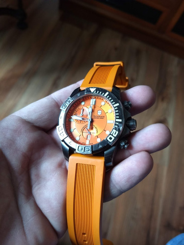 Relógio Victorinox Dive Master 500 Chrono 241423