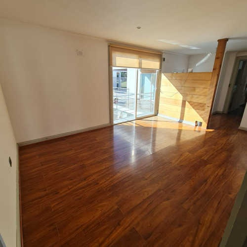 Se Arrienda Con Compromiso De Compra, Amplia Casa En Nogales