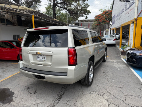 Chevrolet Suburban 5.3 Lt V8 Piel 2da Cubo At