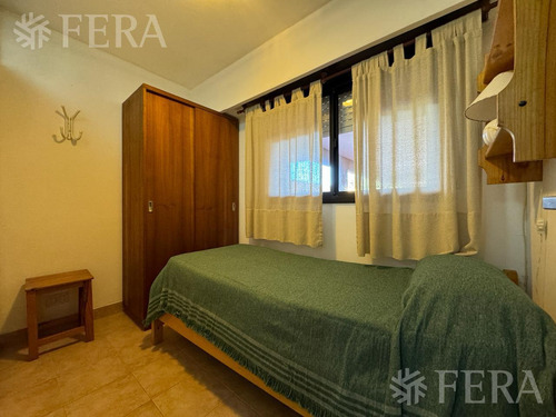 Venta De Departamento De 4 Ambientes Con Cochera Y Patio En Villa Gesell