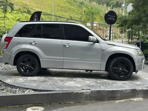 Suzuki Grand Vitara 2.0 Sz