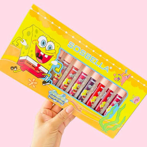 Set De 12 Tintas Labiales Diseño De Bob Esponja Corenas Acabado Mate Color Rojo