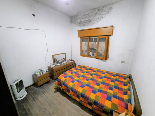 Imagen 9 de 14 de Venta - Casa 4 Ambientes En Lote Propio - La Tablada