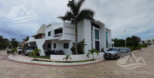 Casa En  Renta En Lagos Del Sol Cancun  N-lzj6187