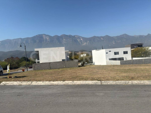 Terreno Residencial En Venta En El Uro , Priv. Abedul Laderas