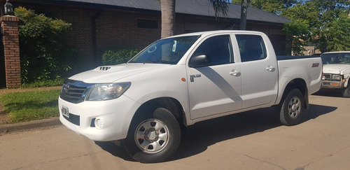 Toyota Hilux Dx 2.5 4x2 C/d Td Pack Diesel Manual