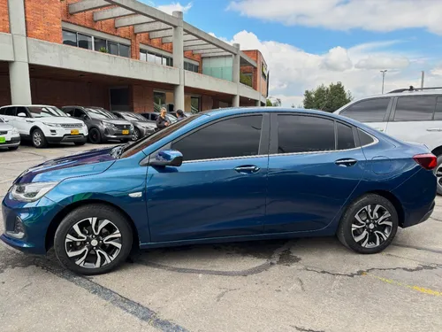 Chevrolet Onix 1.0t Automática