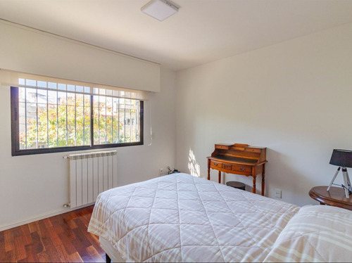 Venta Pocitos 4 Dormitorios Hermosa Casa Con Fondo