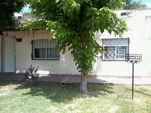 Oportunidad,venta De Dto Tipo Casa En Rafael Calzada