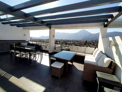 Departamento En Venta De 2 Dorm. En Vitacura