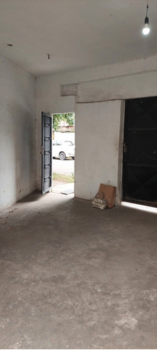 Imagen 2 de 8 de Alquilo Departamento 2 Ambientes En Ezpeleta, Quilmes Con Terraza Y Parrilla.