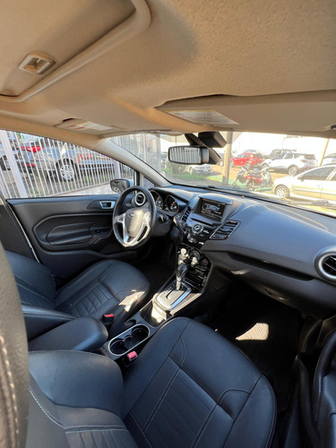 Ford Fiesta Kinetic 1.6 S 120cv 2015