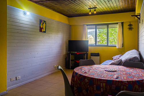 Departamento En Venta En Bariloche. En Una Planta.