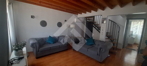 Imagen 7 de 27 de Casa En Venta De 5 Dorm. En La Florida