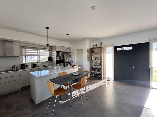 Casa, Venta, San Sebastian, Area 1