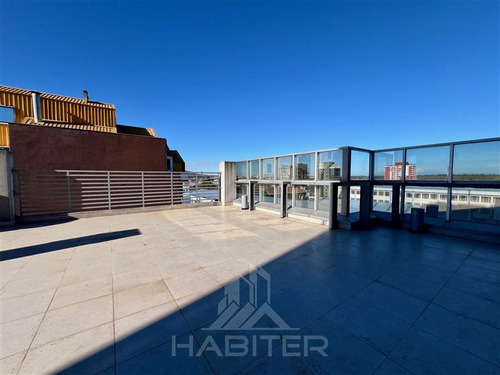 Arrienda Local Comercial Con Planta Libre En Temuco