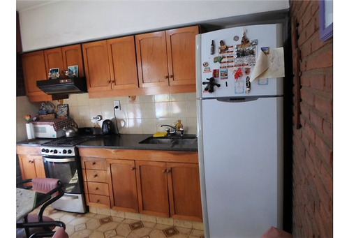 Venta Casa 5 Amb En Lomas Del Mirador Oportunidad