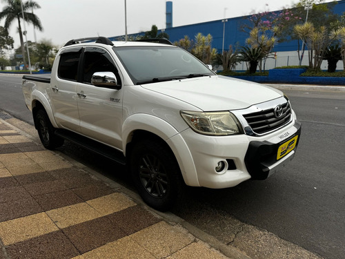 Toyota Hilux 2.7 SRV 4X2 CD 16V