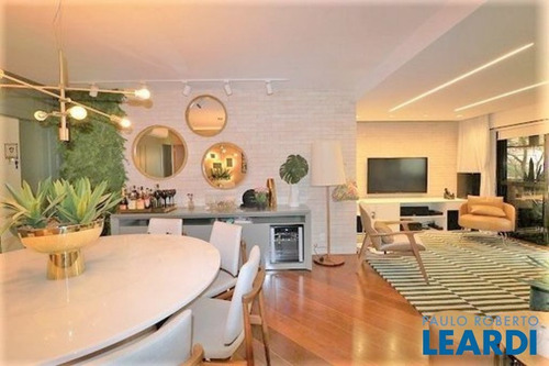 Imagem 4 de 15 de Apartamento - Moema Pássaros - Sp - 618821