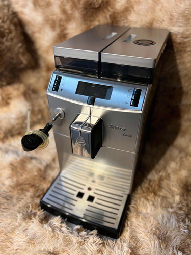 Cafetera Espresso Saeco Lirika Plus Con Molino Sup. Automati