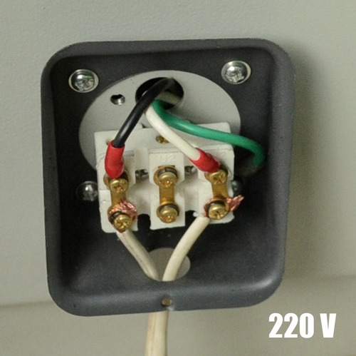 Imagen 2 de 8 de Canteadora 12 3 Hp 1 Fase 220 Volts Banco Cerrado Hd