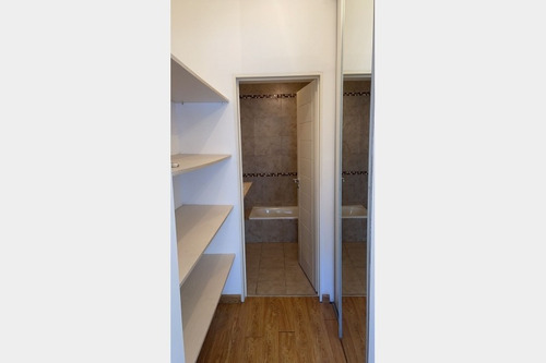 Imagen 6 de 11 de Departamento En Venta En Ramos Mejia