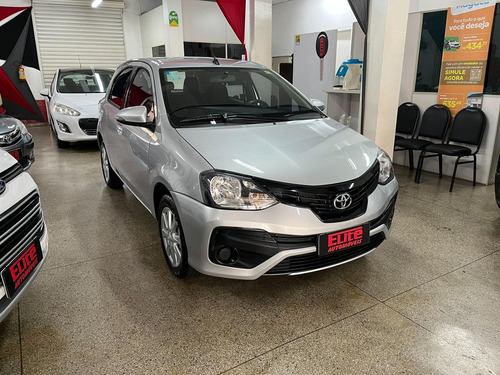 Etios 1.5 Hatch X Plus