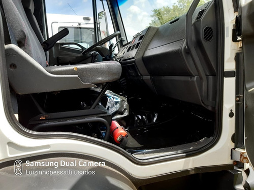 Caminhão Iveco 170e22 2011 C/ Poly Duplo 8 Toneladas 2009