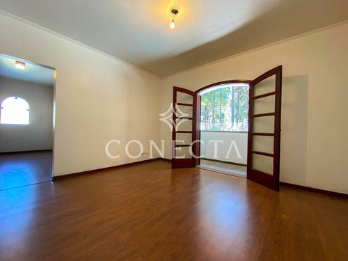 Imagem 25 de 30 de Alphaville 04 - Casa 350m² - 4 Suítes; 6 Vagas; Piscina; Espaço Gourmet Com Churrasqueira; Amplo Living - Cncd904
