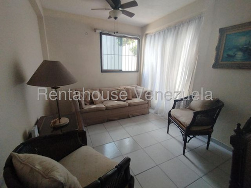 Jean Pavon Tiene Espectacular Casa En Alquiler En La Avenida Los Rastrojos Cabudare Lara 1 6 8 1 4