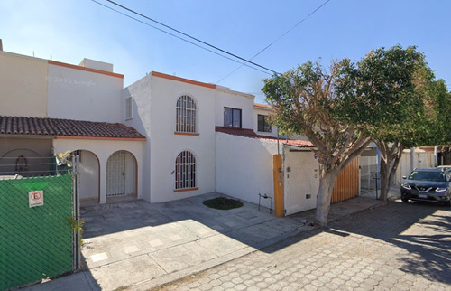 Casa En Venta En La Joya Queretaro