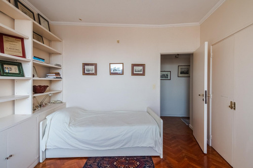 Departamento En Venta En Recoleta En Posadas 1190
