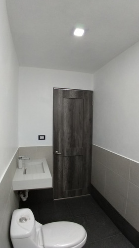 Imagen 12 de 14 de Casa En Privada Muy Cerca De La Siervo De La Nación