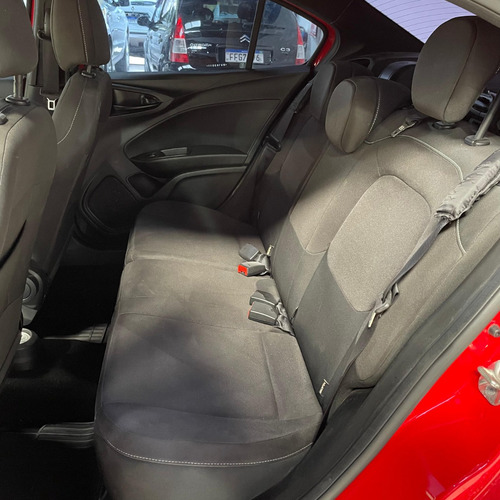 Fiat Cronos 1.8 Hgt 16v Flex Aut. 4p