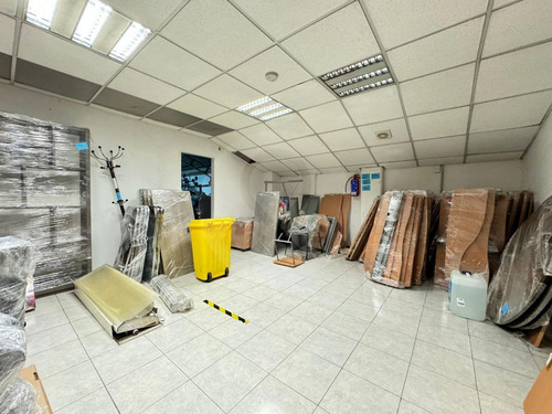 Bodega Comercial En Venta En Santa María La Ribera