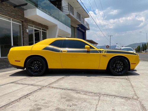 Imagen 7 de 12 de Dodge Challenger T/a Tm6 V8 6.4l