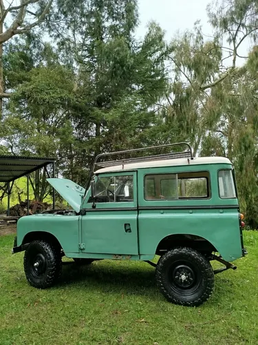 Land Rover Santana Series 3