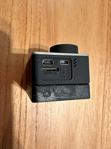 Cámara Gopro Hero 4 Silver Sumergible Con Accesorios Gris (Usado)