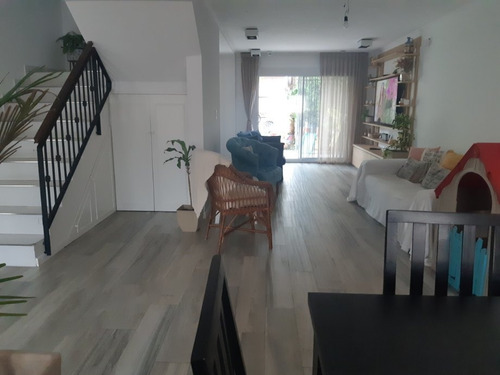 Imagen 7 de 14 de Chalet En Venta En Parque Leloir