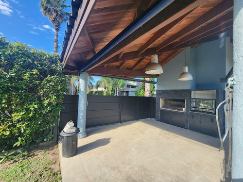 Venta Casa Funes Hills San Marino
