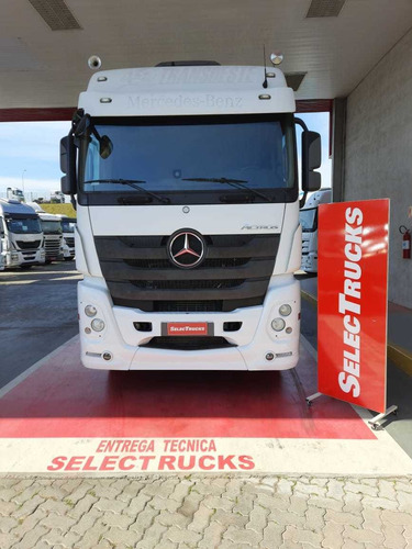 Imagem 2 de 12 de Mb Actros 2651 6x4 17/18 Mega Space Selectrucks