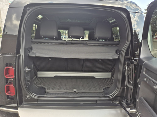 Land Rover Defender 90 Dynamic 2022