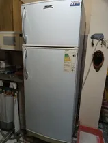 Comprar Heladera Con Freezer Briket 1610 322 Litros Muy Buen Estado Blanco