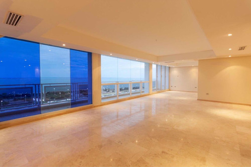 Imagen 14 de 22 de Lujoso Apartamento En Edificio Emperador Marisabel Fernández