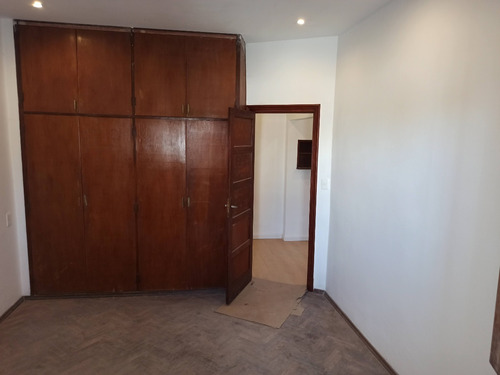 Imagen 7 de 19 de Alquiler Apartamento De 2 Dormitorios Y Parrillero Malvin