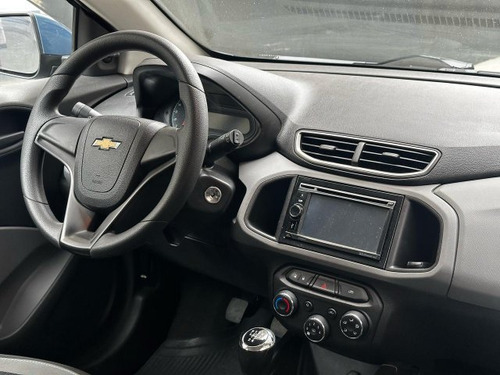 Chevrolet Onix Onix 1.0 MPFI LT 8V FLEX 4P MANUAL