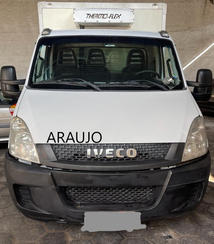 Imagem 1 de 8 de Iveco Daily 35s14 2015